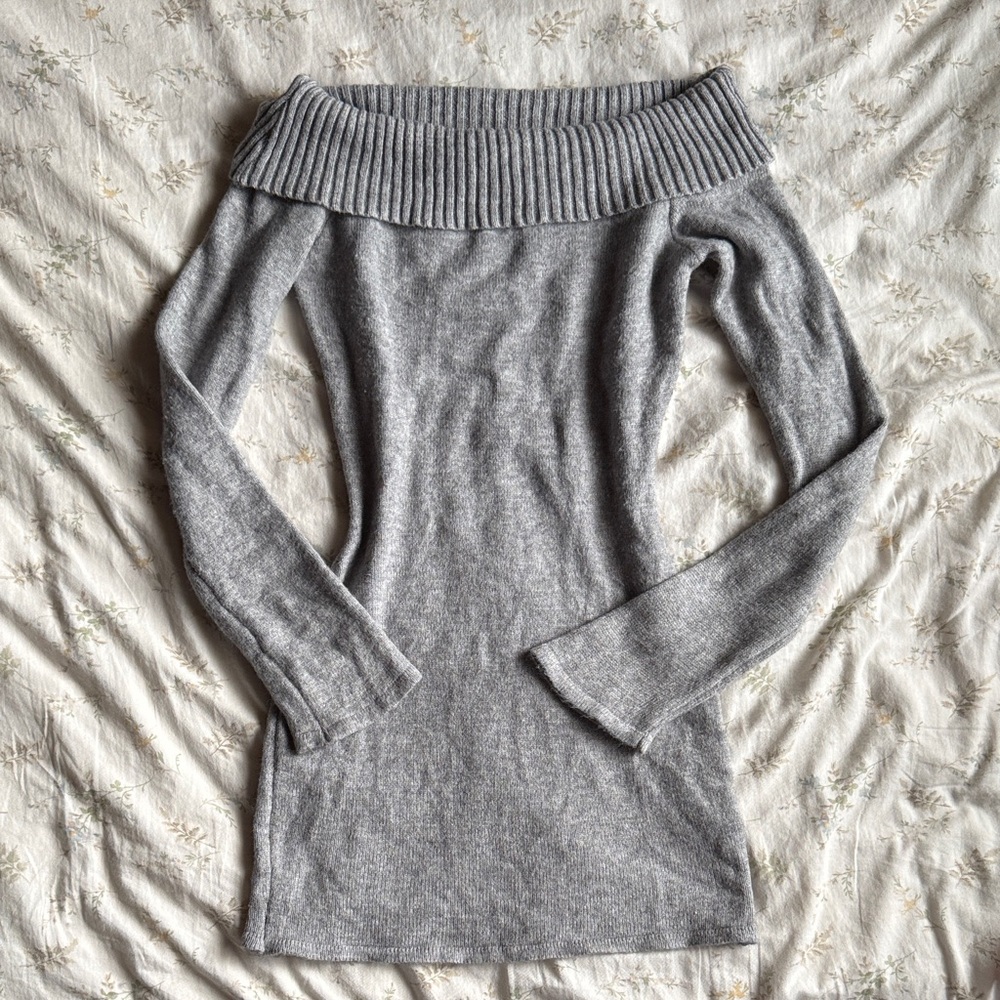 Grey sweater off the shoulder mini dress size extra small in great condition